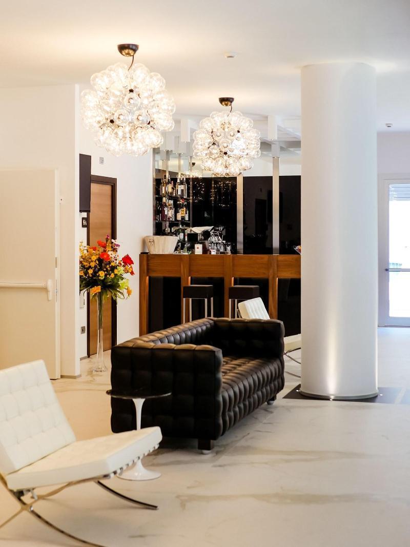 Dan Hotel 里乔内 外观 照片